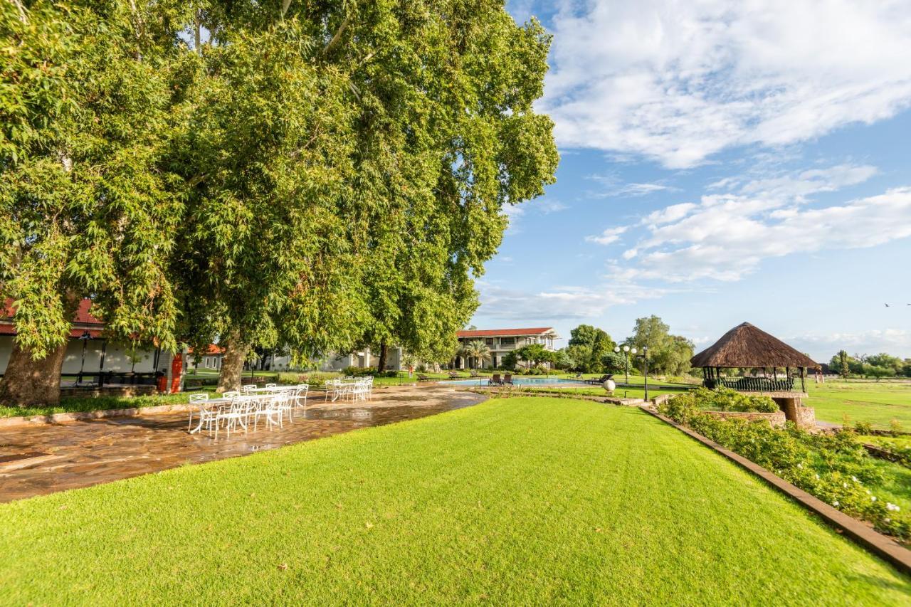 Midgard Villa Khorusepa Bagian luar foto